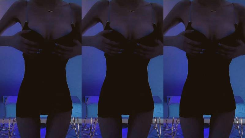 【斗鱼福利】重磅！斗鱼小南南又来了！完美胸型，S身材，目前最全[7V 365MB][百度盘]