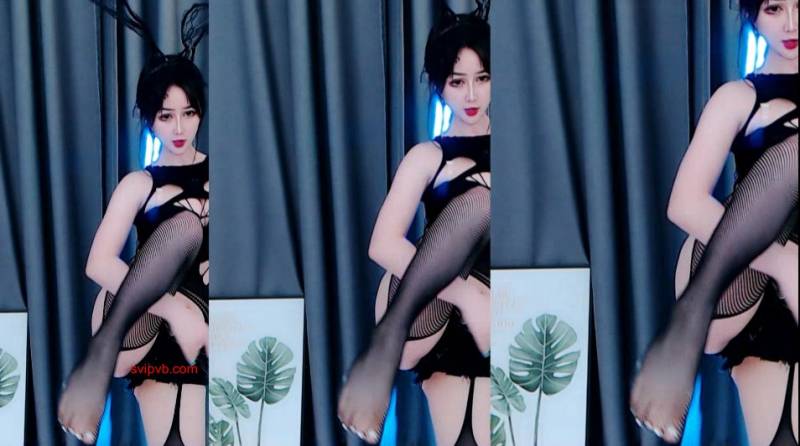 虎牙影儿 土豪千元私人订制大尺度热舞【7v/百度/1g】